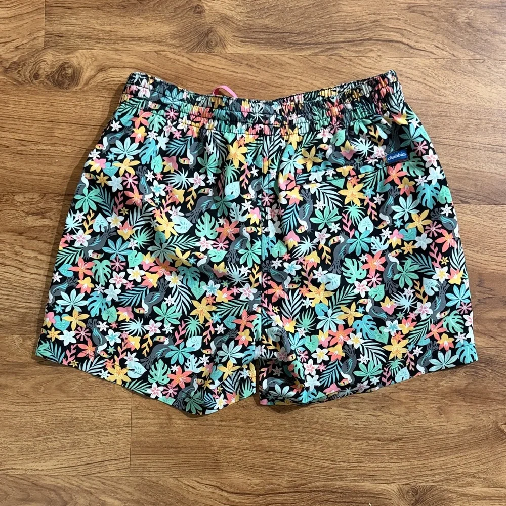 Chubbies The Bloomerangs Men Small Black Floral Elastic Classic Swim‎ Trunks